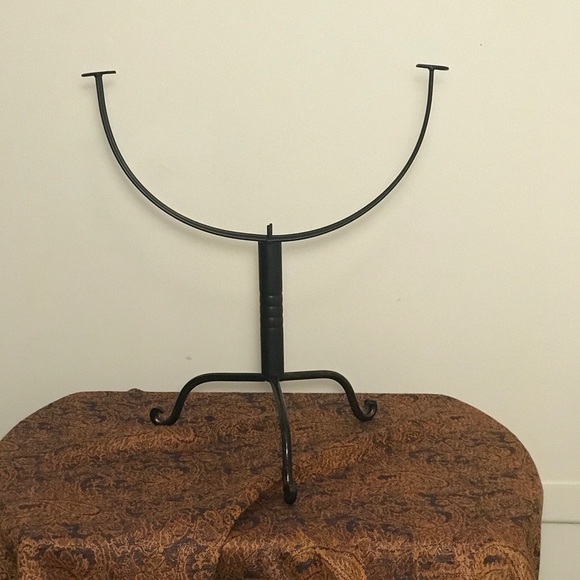 Stylish wrought iron cookbook holder - Picture 2 of 9